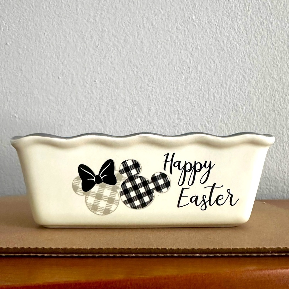 Mickey & Minnie Happy Easter Mini - Ceramic Loaf Basket